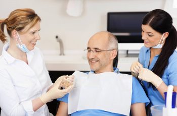 Conheça 8 benefícios do implante dentário